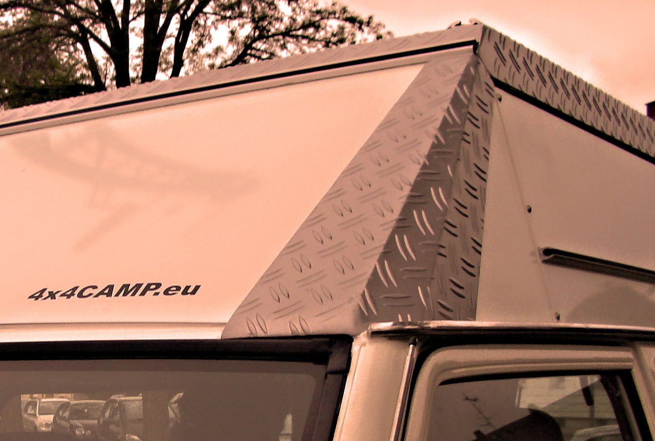 4x4CAMP.eu Aufstelldach Hubdach L300 spaceCAB Detail1